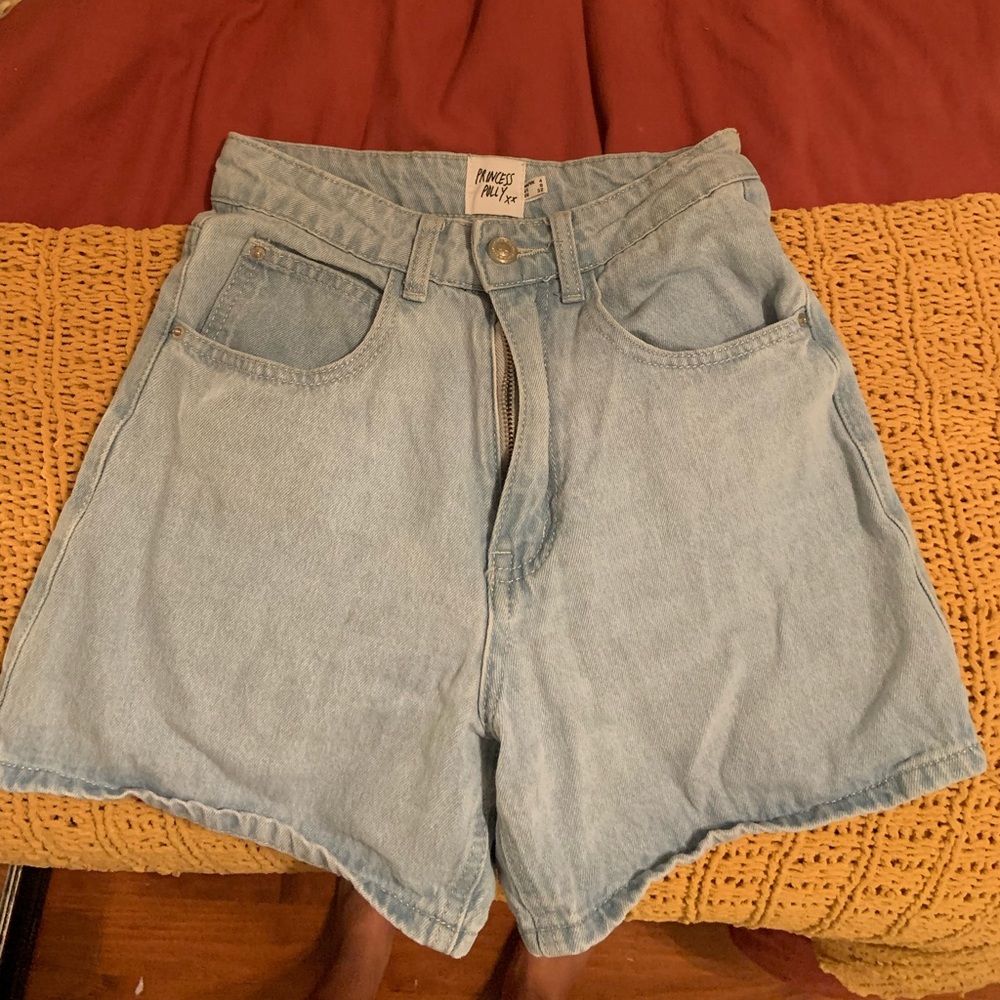 Princess Polly mom jean shorts
